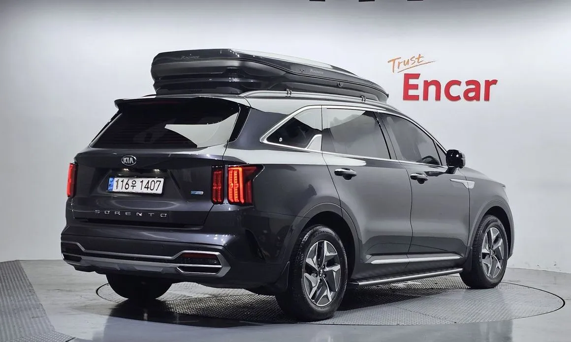 Kia Sorento — фото 5