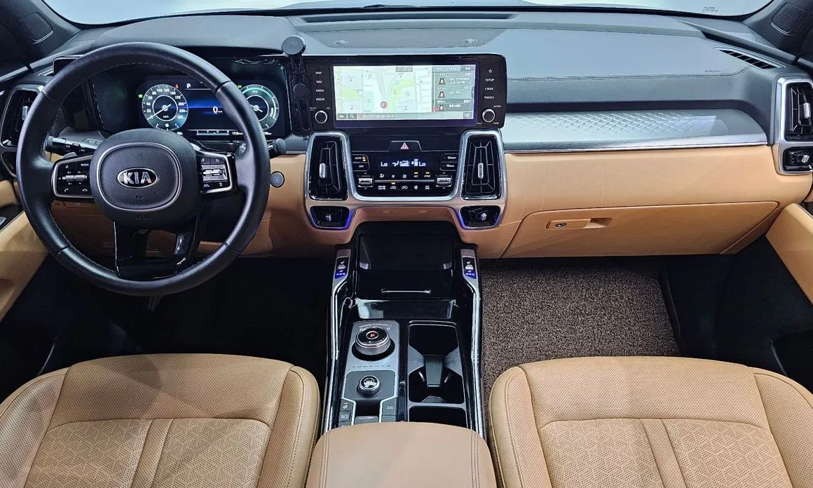Kia Sorento — фото 8
