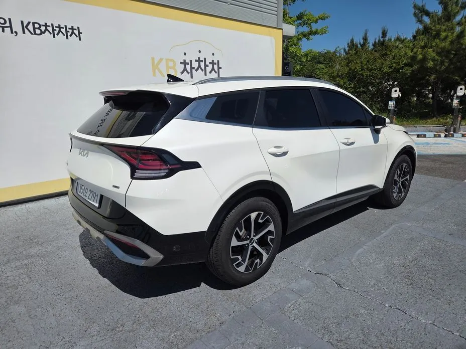 Kia Sportage — фото 10