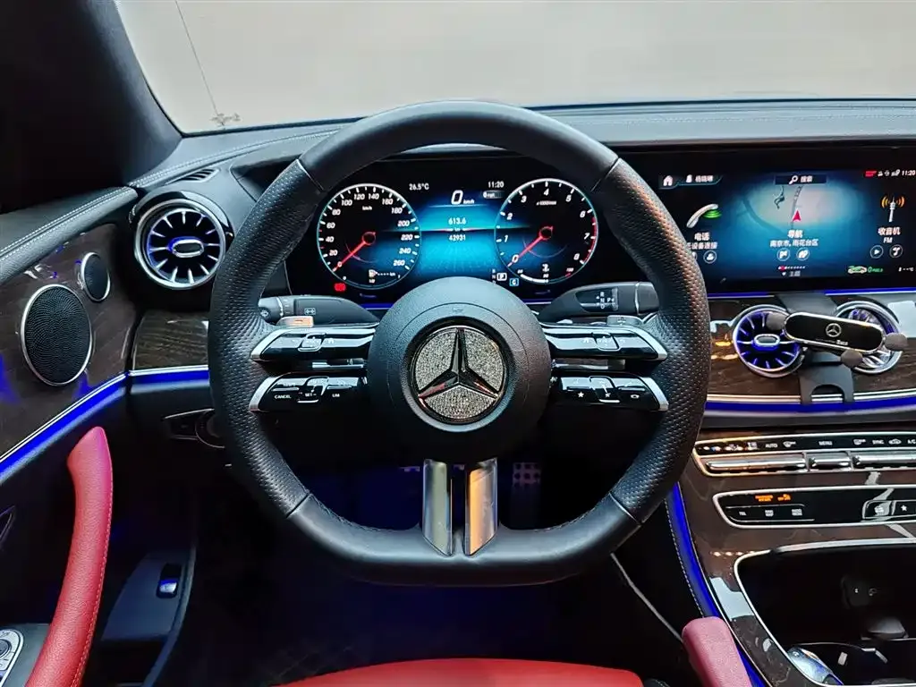 Mercedes-Benz E-Class (Import) — фото 2