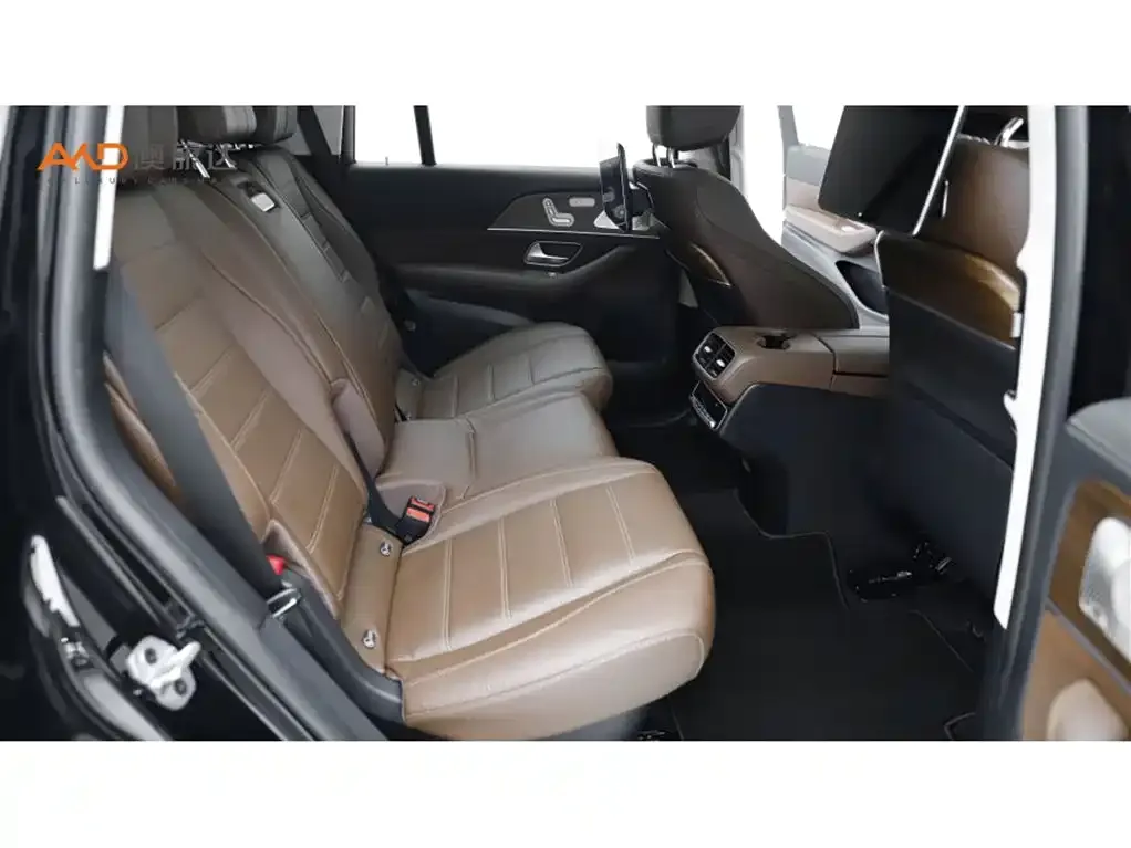 Mercedes-Benz GLS — фото 10