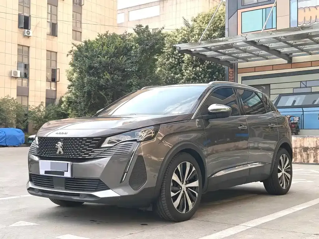 Peugeot 4008 — фото 1