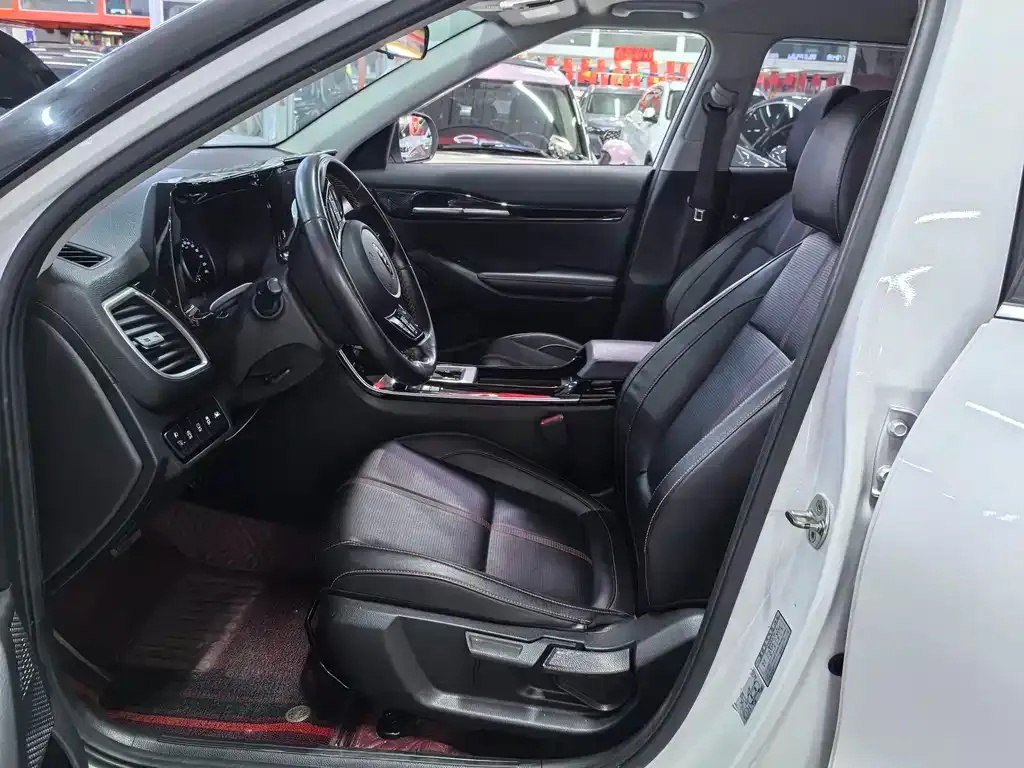 Kia KX3 — фото 3