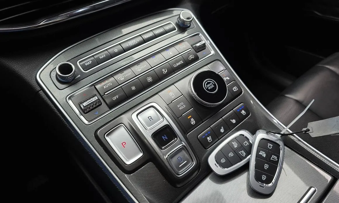 Hyundai Santafe — фото 9