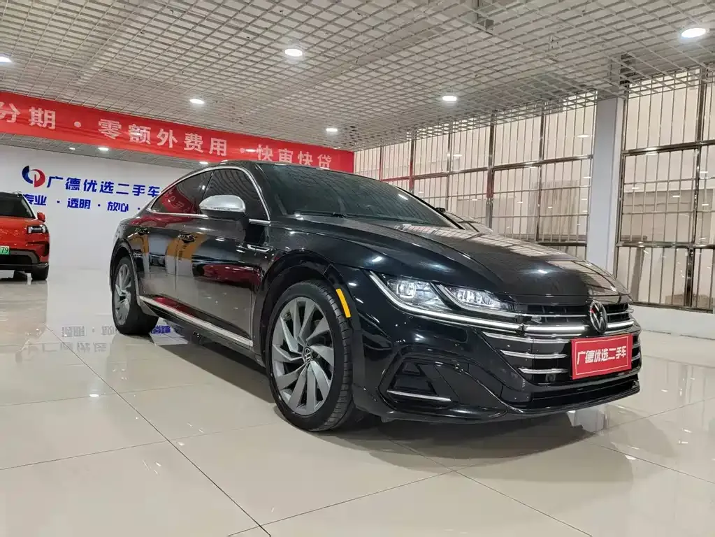 Volkswagen CC — фото 10