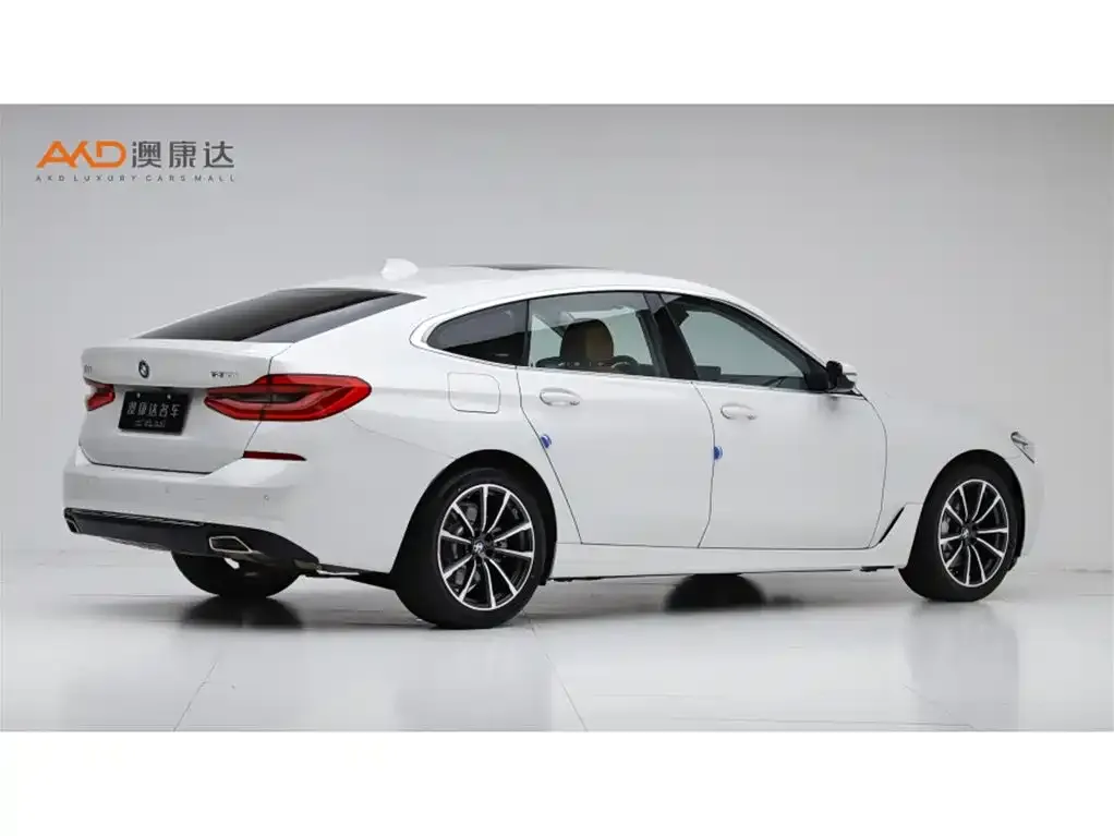 BMW 6 Series GT — фото 10