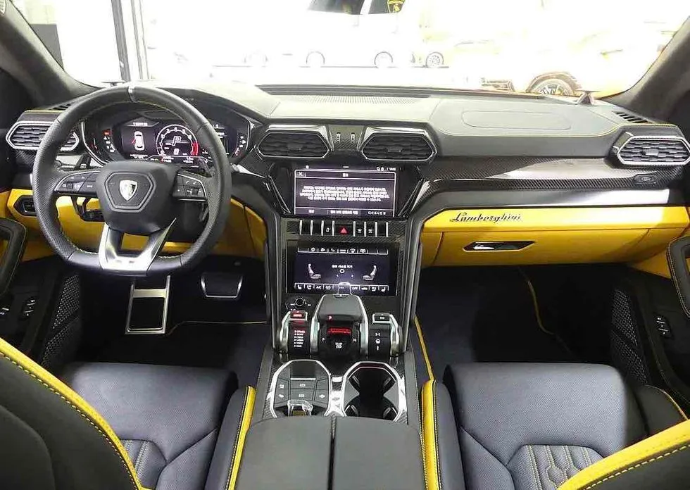 Lamborghini Urus — фото 5
