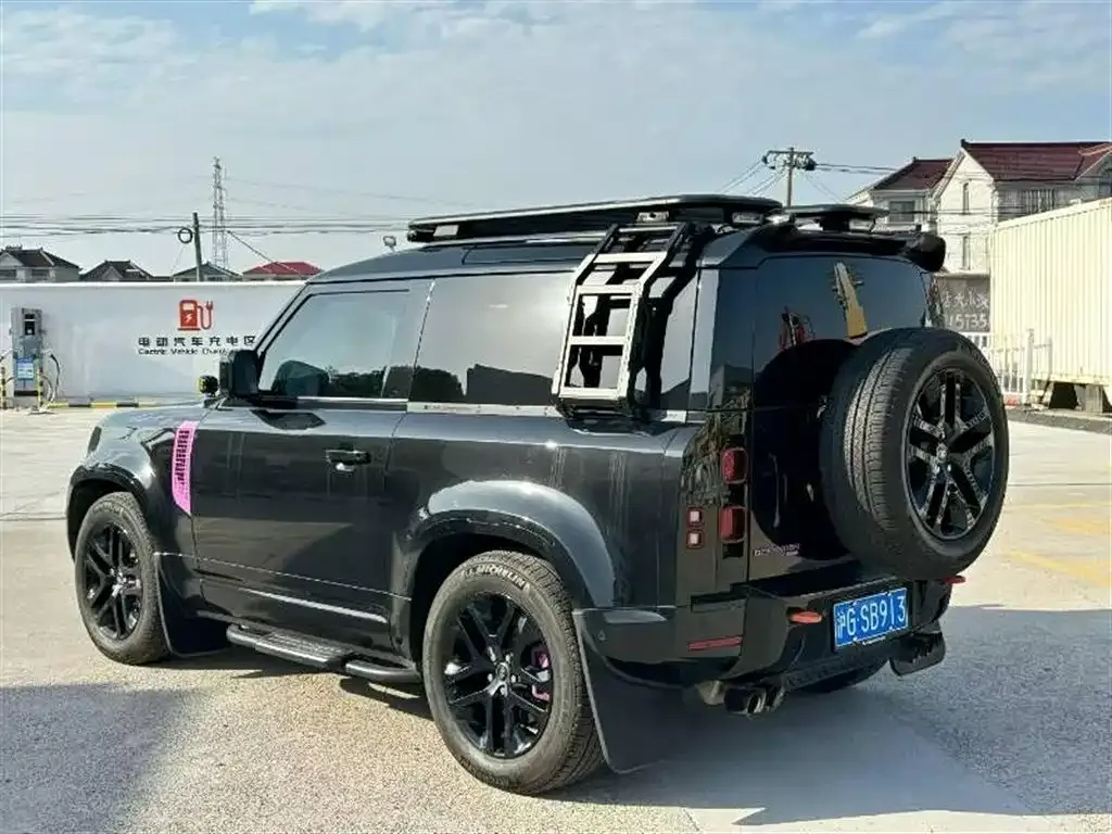 Land Rover Defender — фото 6