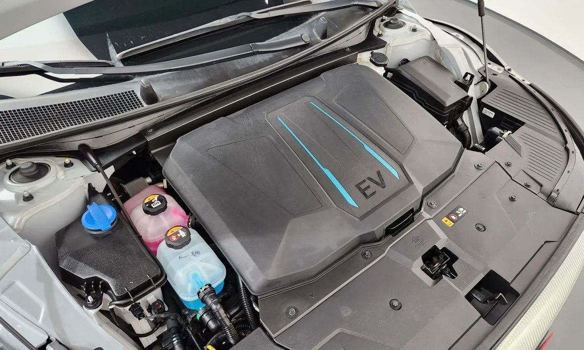Hyundai Ioniq5 — фото 10