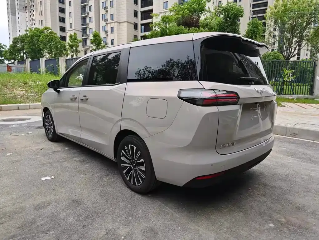 Wuling Starlight 730 New Energy — фото 5