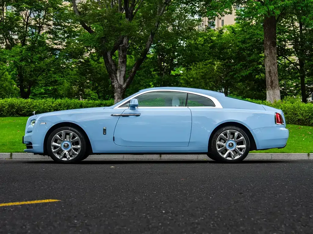 Rolls-Royce Wraith — фото 10