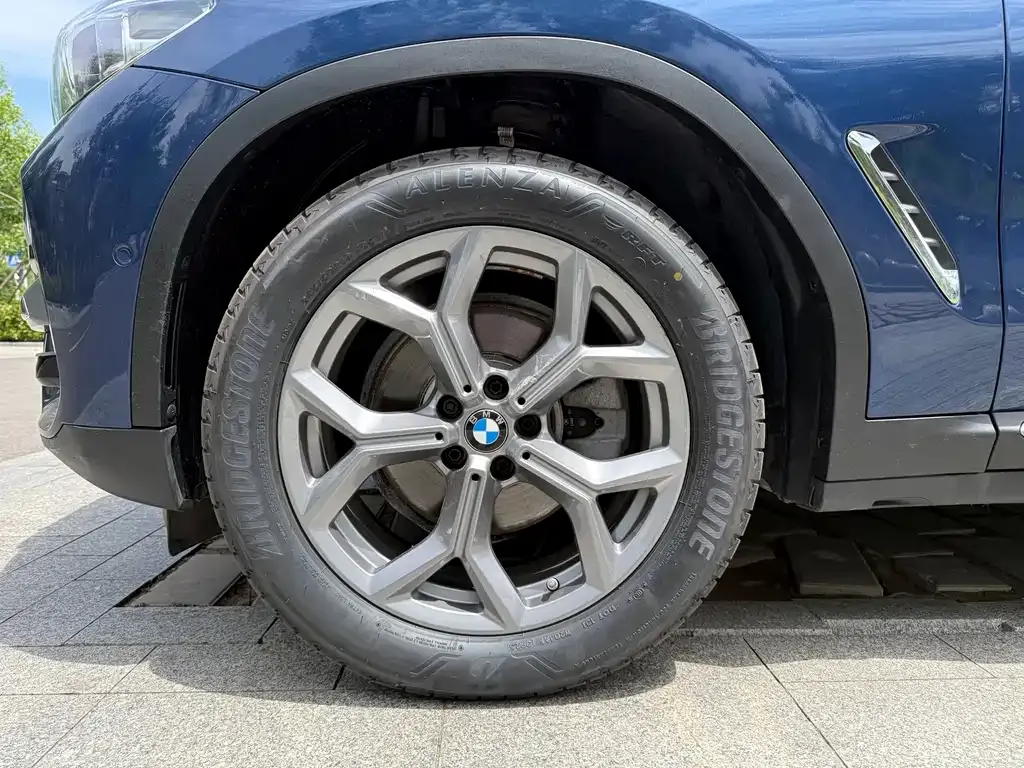 BMW X3 — фото 3