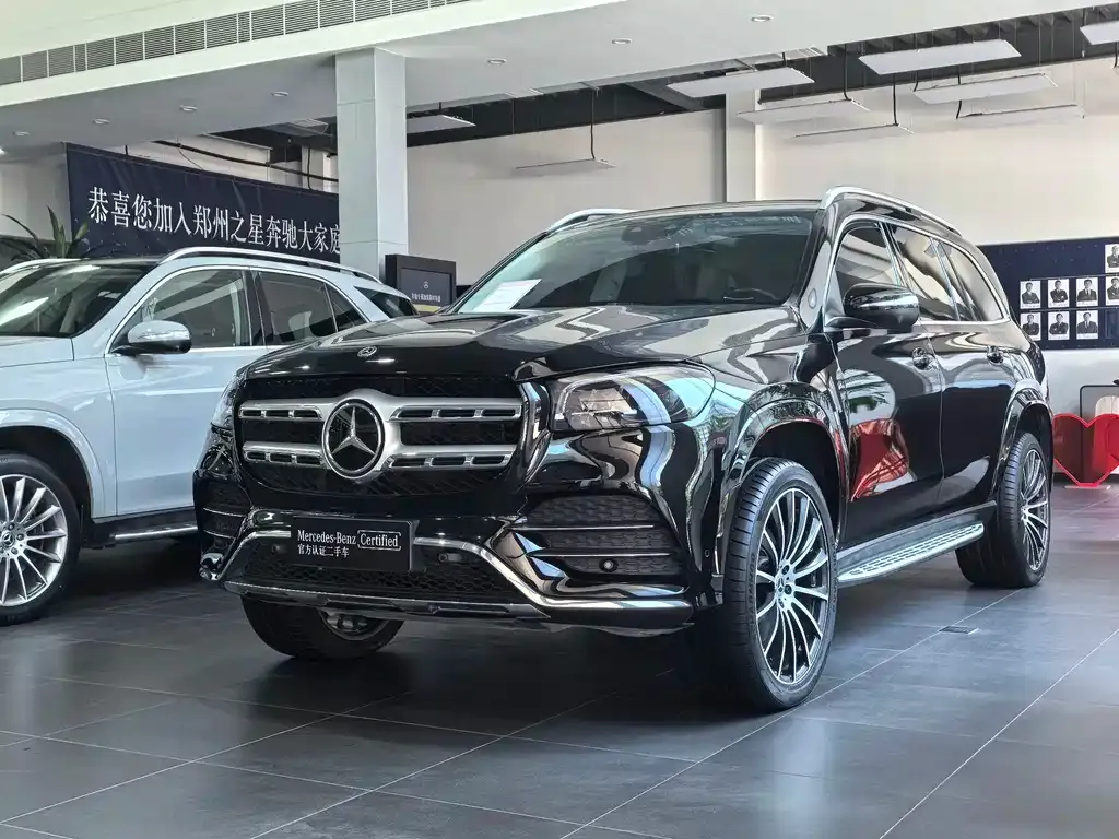 Mercedes-Benz GLS — фото 1