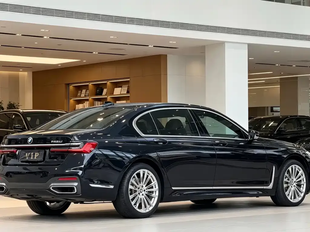 BMW 7 Series — фото 4
