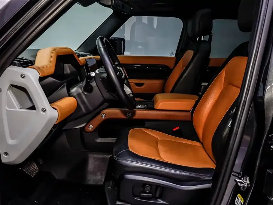 Land Rover Defender — фото 6