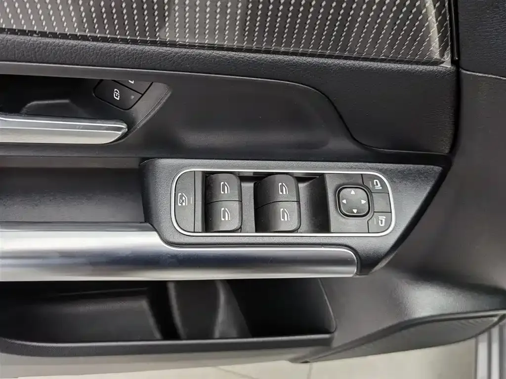 Mercedes-Benz B-Class — фото 10