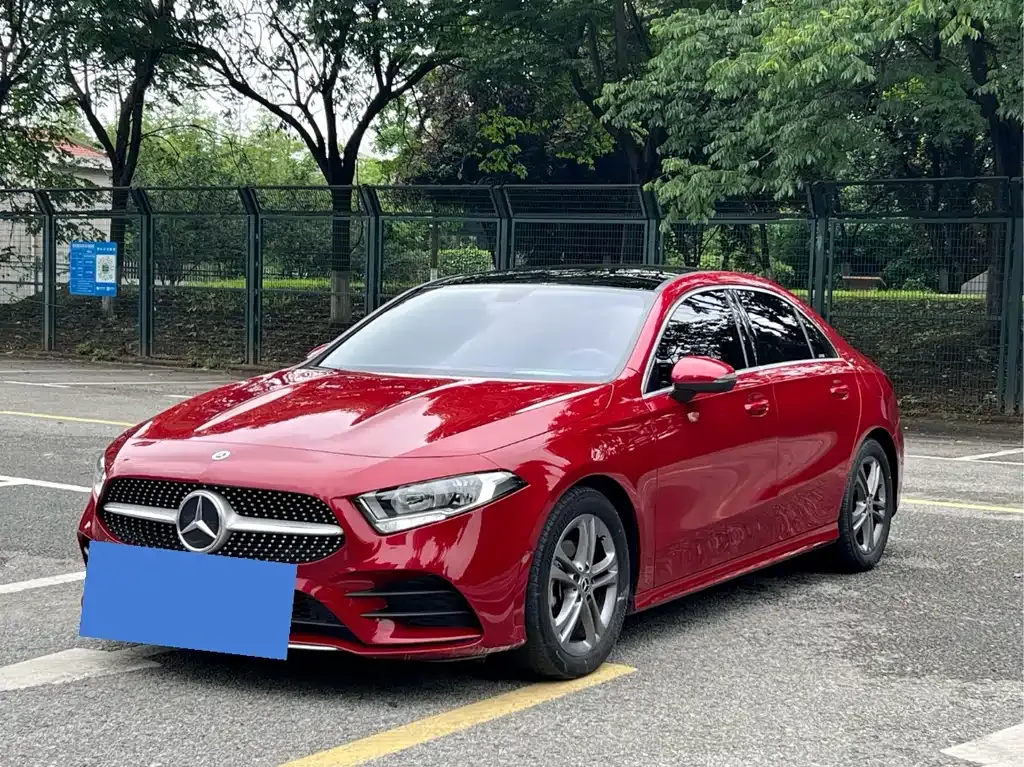 Mercedes-Benz A-Class — фото 1
