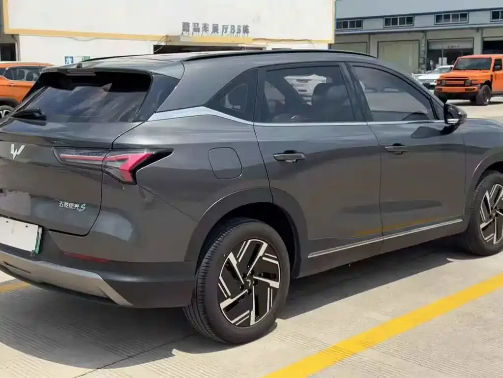 Wuling Xingguang S — фото 6