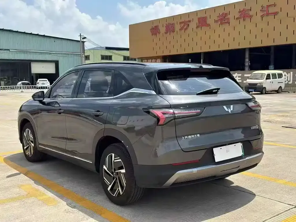 Wuling Xingguang S — фото 2