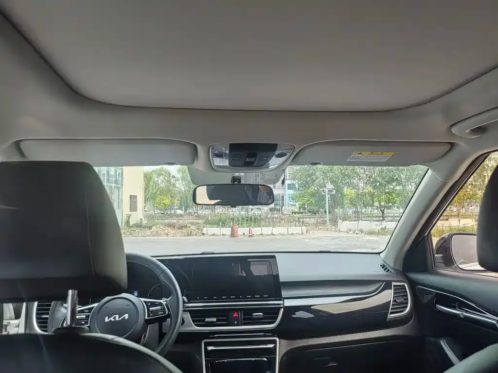 Kia KX3 — фото 2