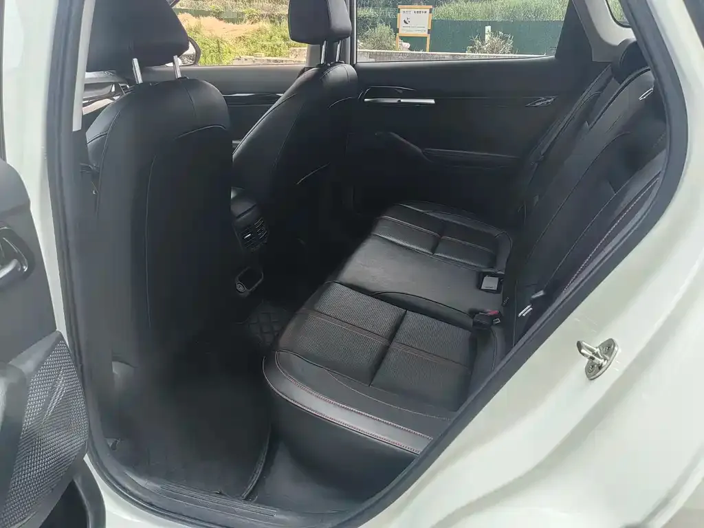 Kia KX3 — фото 7