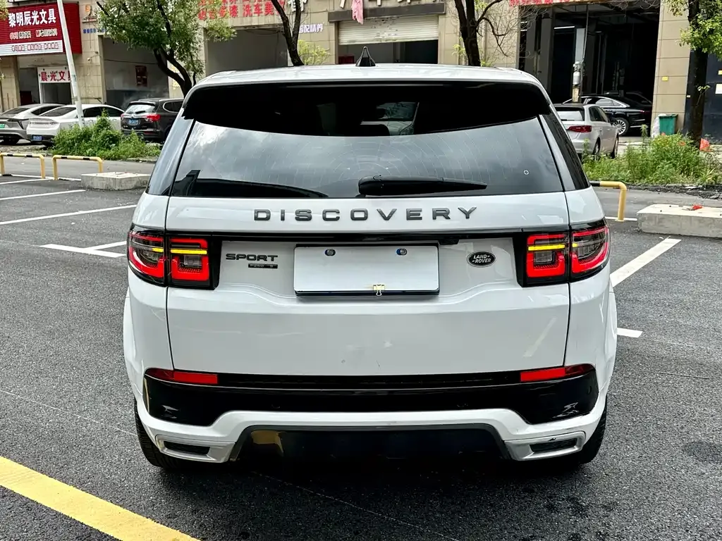 Land Rover Discovery Sport — фото 8