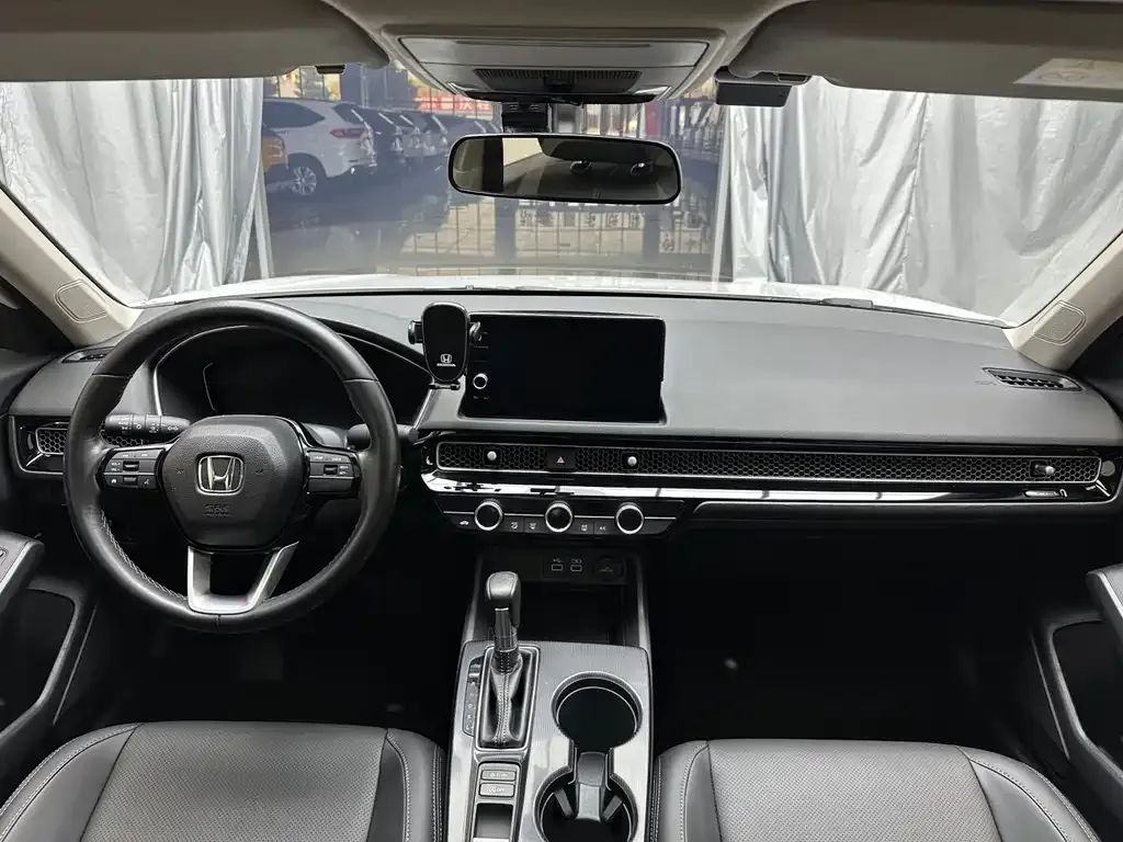 Honda Civic — фото 8
