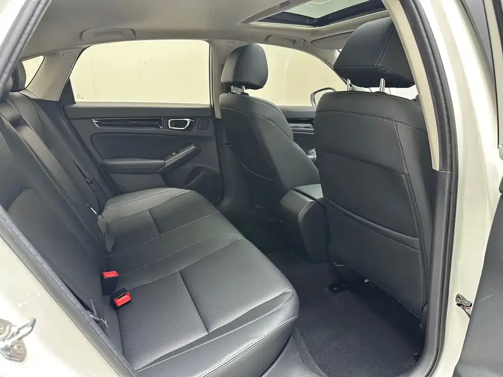 Honda Civic — фото 4