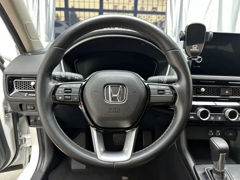 Honda Civic — фото 9