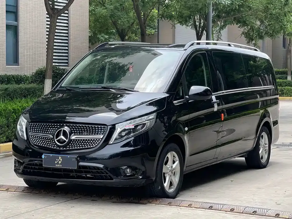 Mercedes-Benz Vito — фото 1