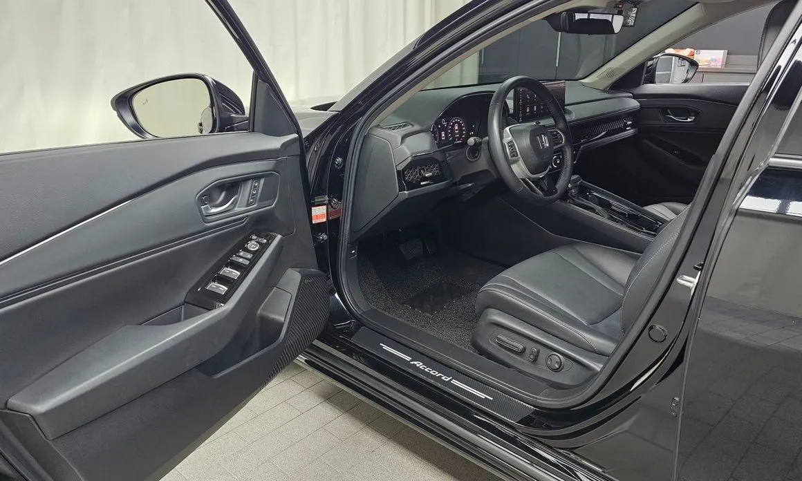 Honda Accord — фото 5