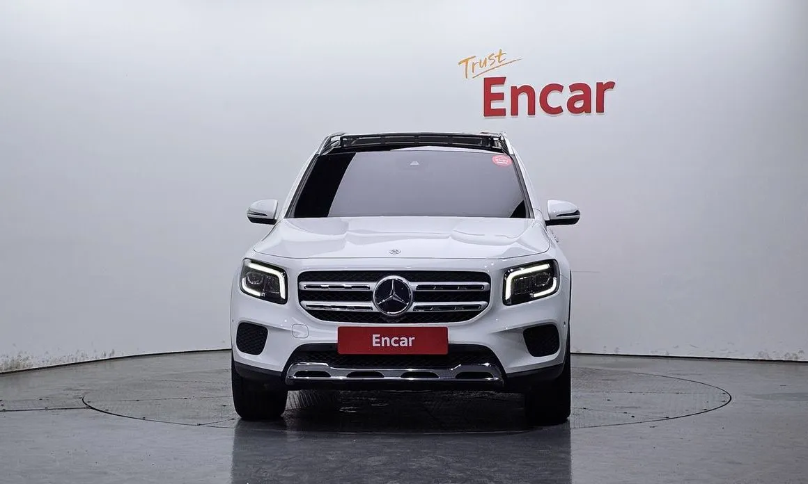 Mercedes-Benz GLB-Class — фото 2
