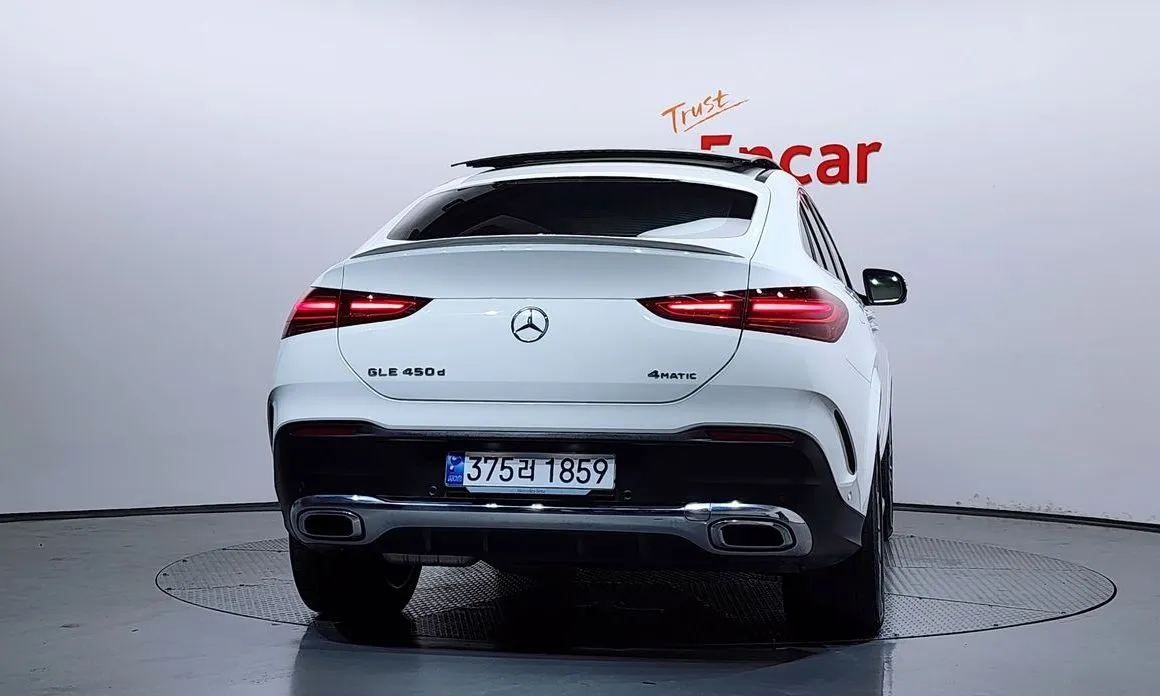 Mercedes-Benz GLE-Class — фото 7