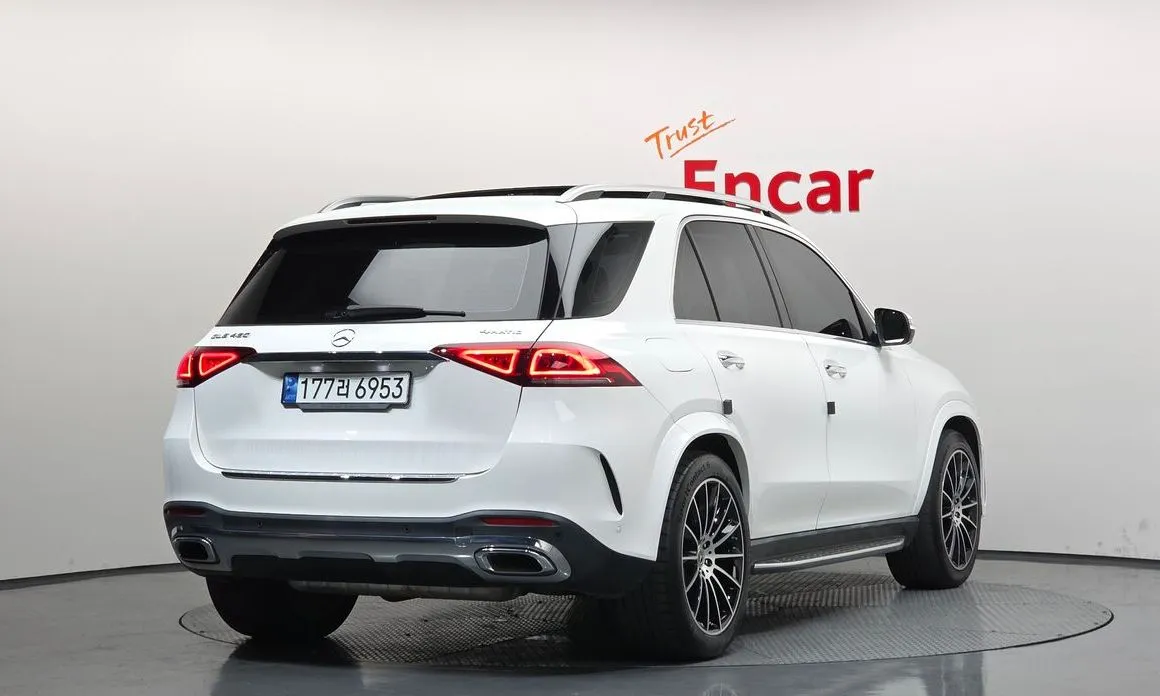 Mercedes-Benz GLE-Class — фото 4