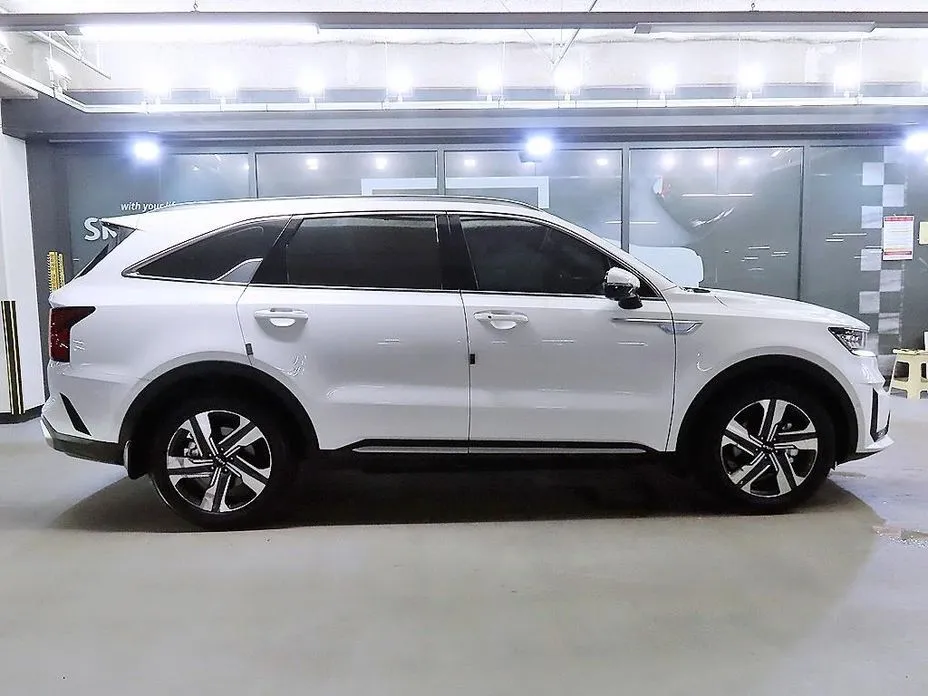 Kia Sorento — фото 5