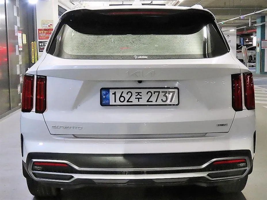 Kia Sorento — фото 6