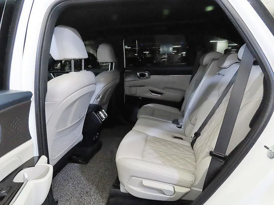 Kia Sorento — фото 4