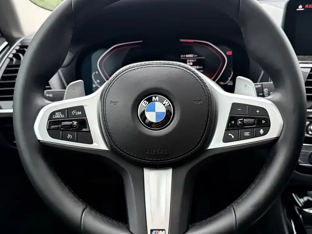 BMW X3 — фото 4
