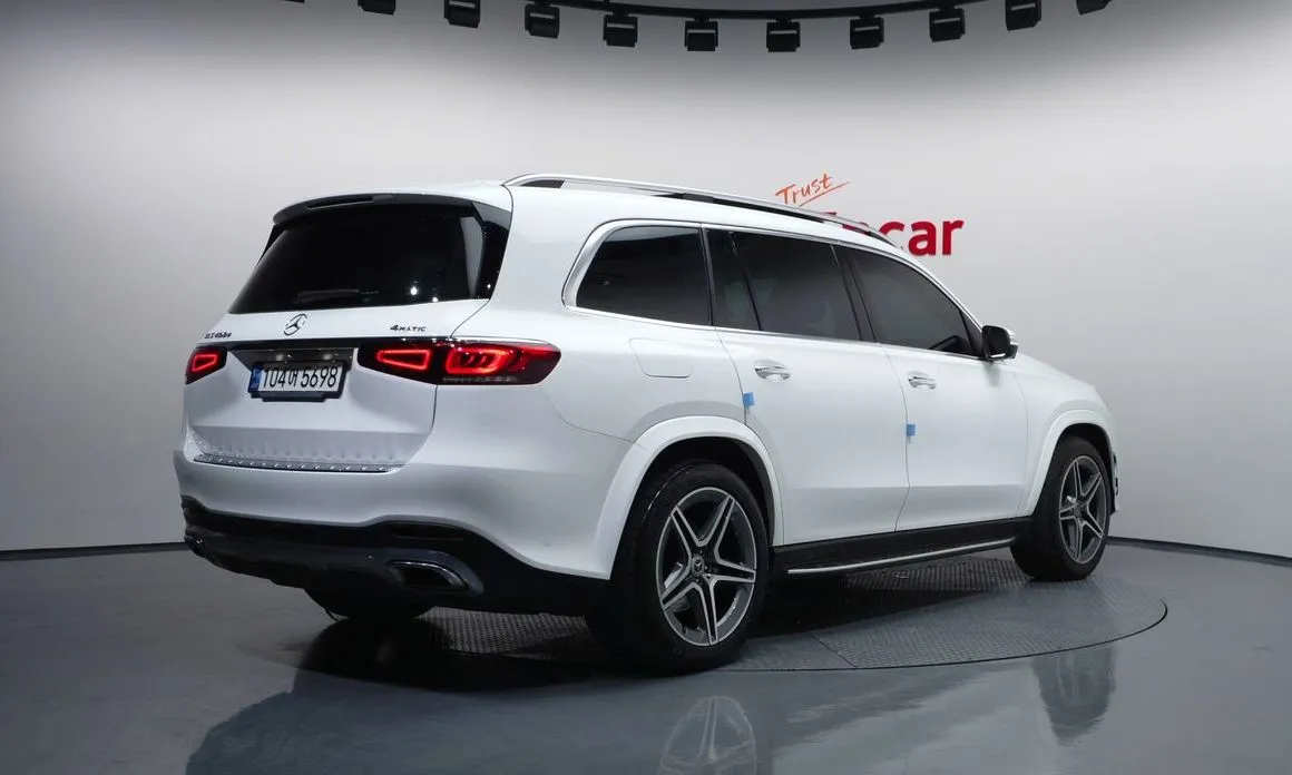 Mercedes-Benz GLS-Class — фото 9