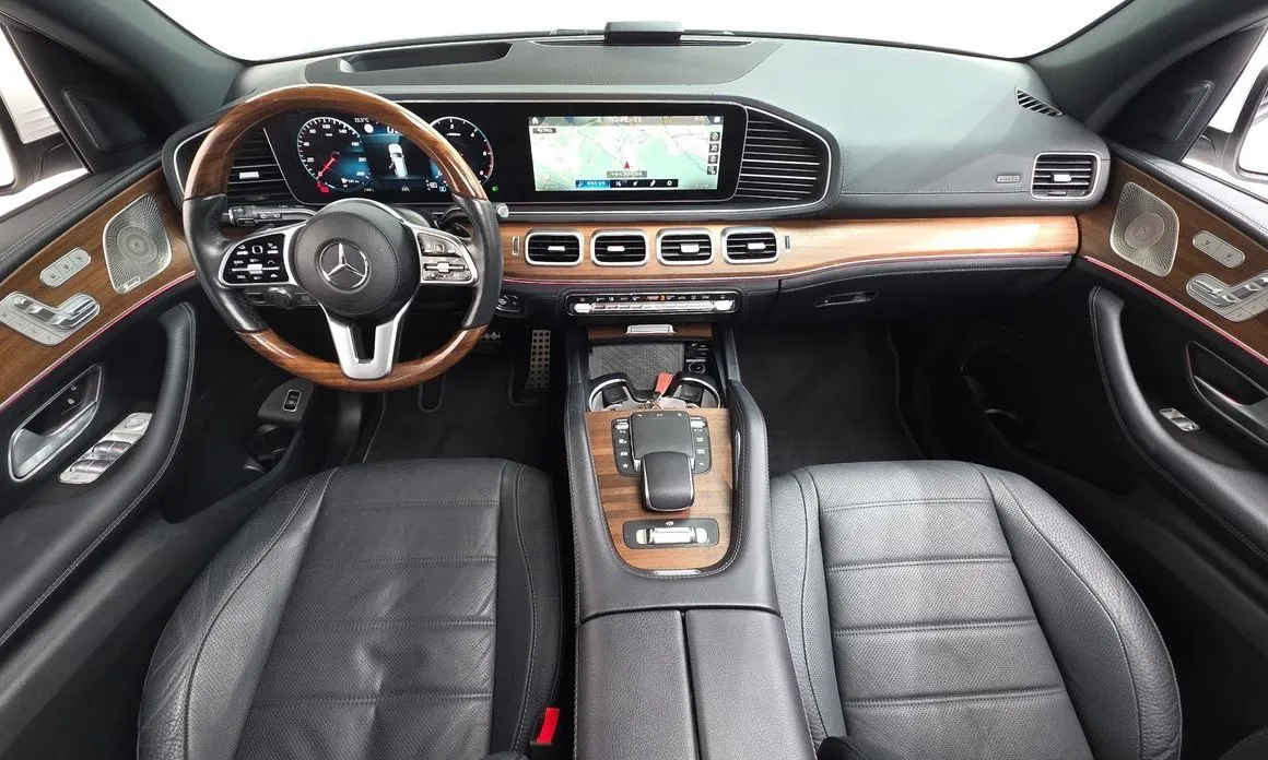 Mercedes-Benz GLS-Class — фото 8