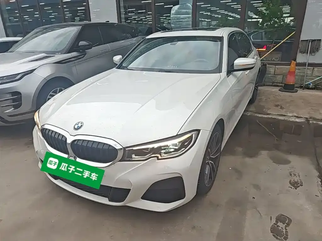 BMW 3 Series — фото 1