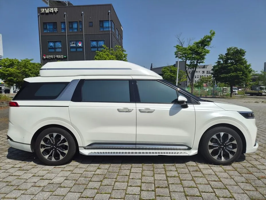 Kia Carnival — фото 10