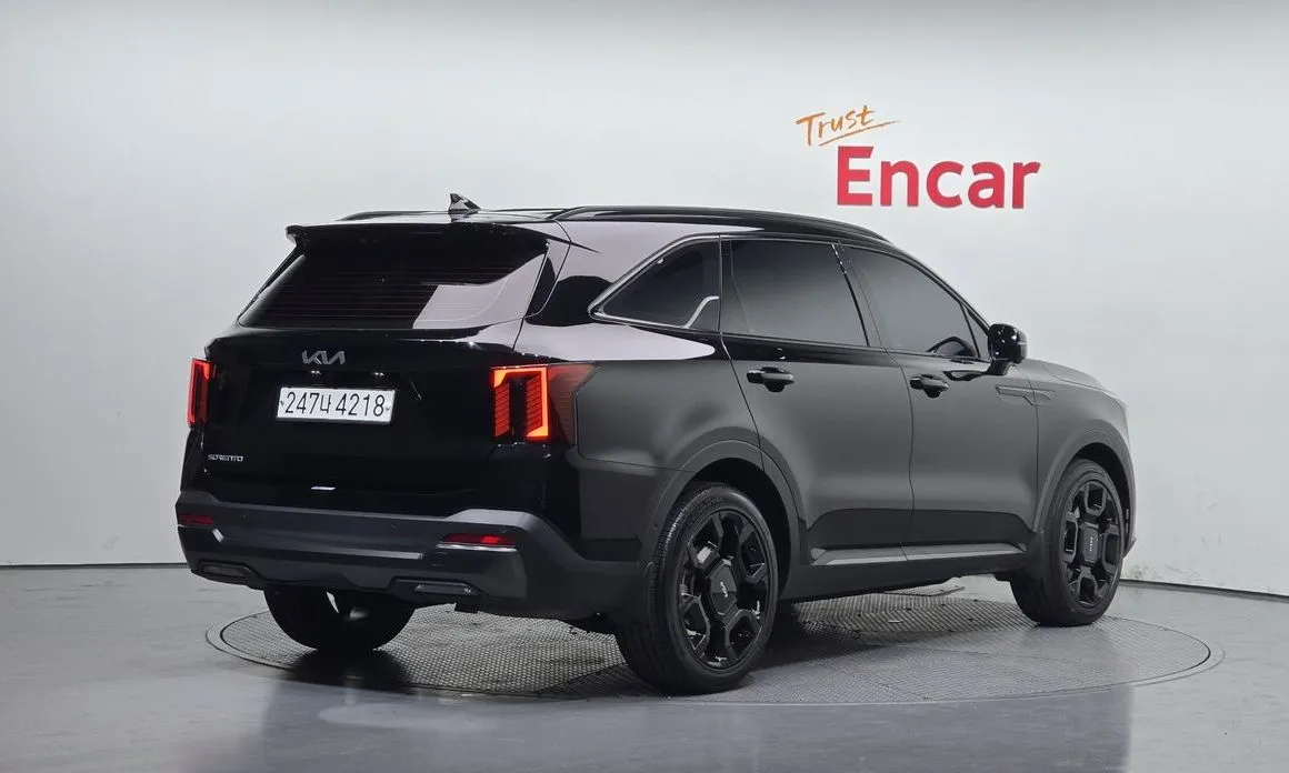 Kia Sorento — фото 4