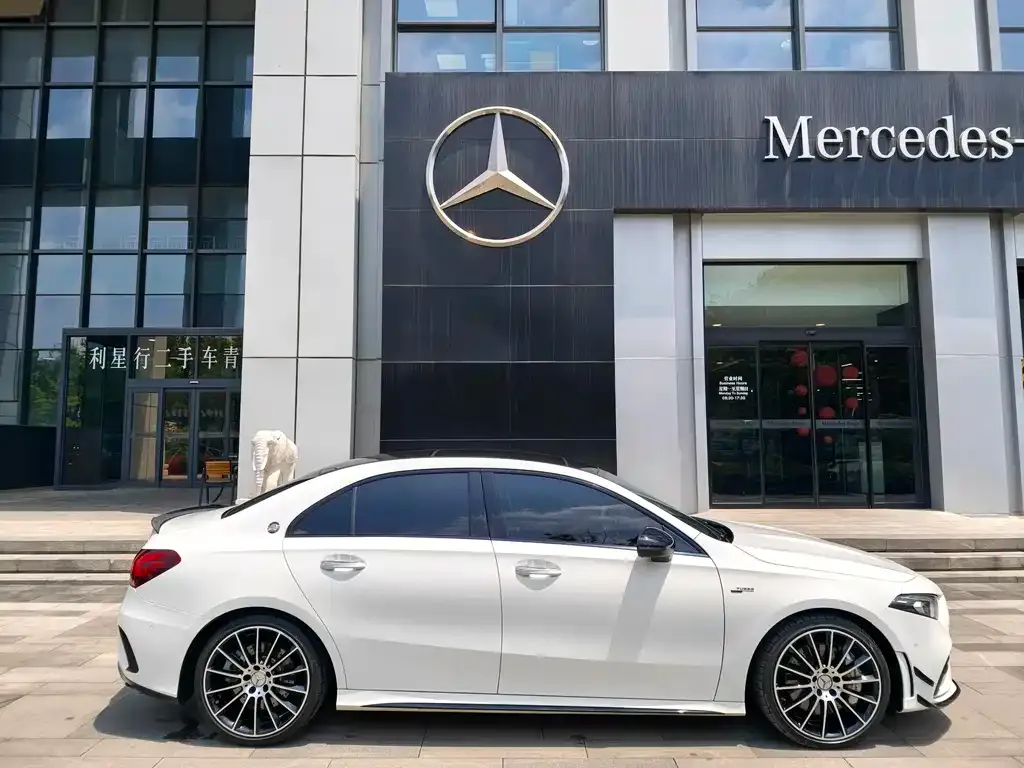 Mercedes-Benz A-Class AMG — фото 10