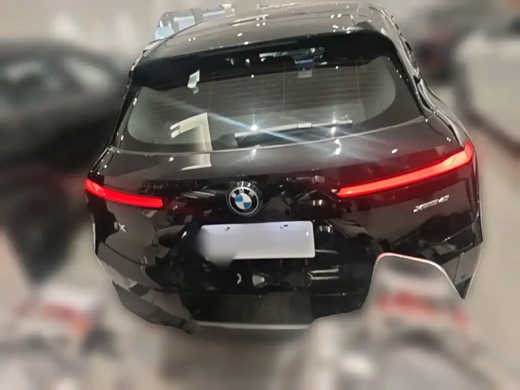 BMW iX — фото 9