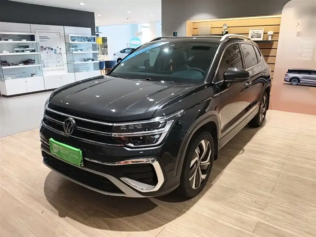 Volkswagen Tharu — фото 1