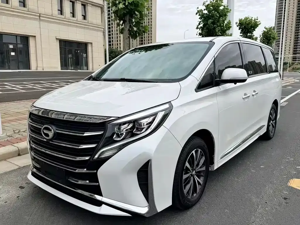 GAC Motor Trumpchi M8 — фото 1