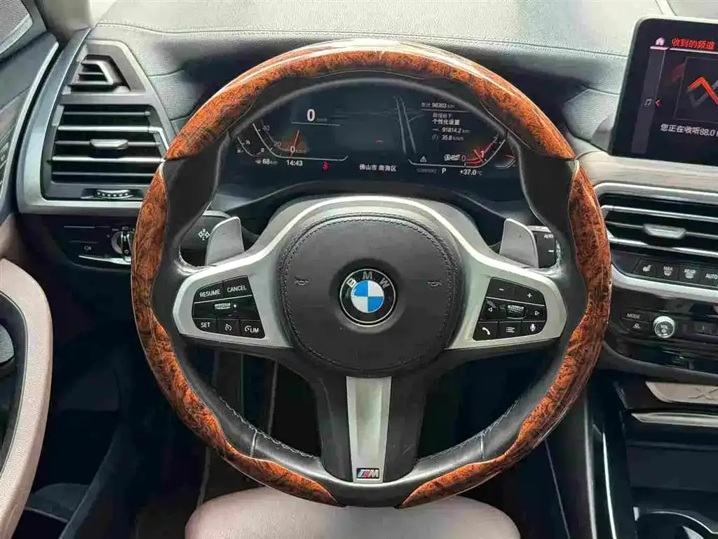 BMW X3 — фото 2