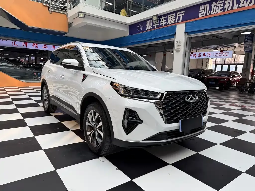Chery Tiggo 7 PLUS — фото 9