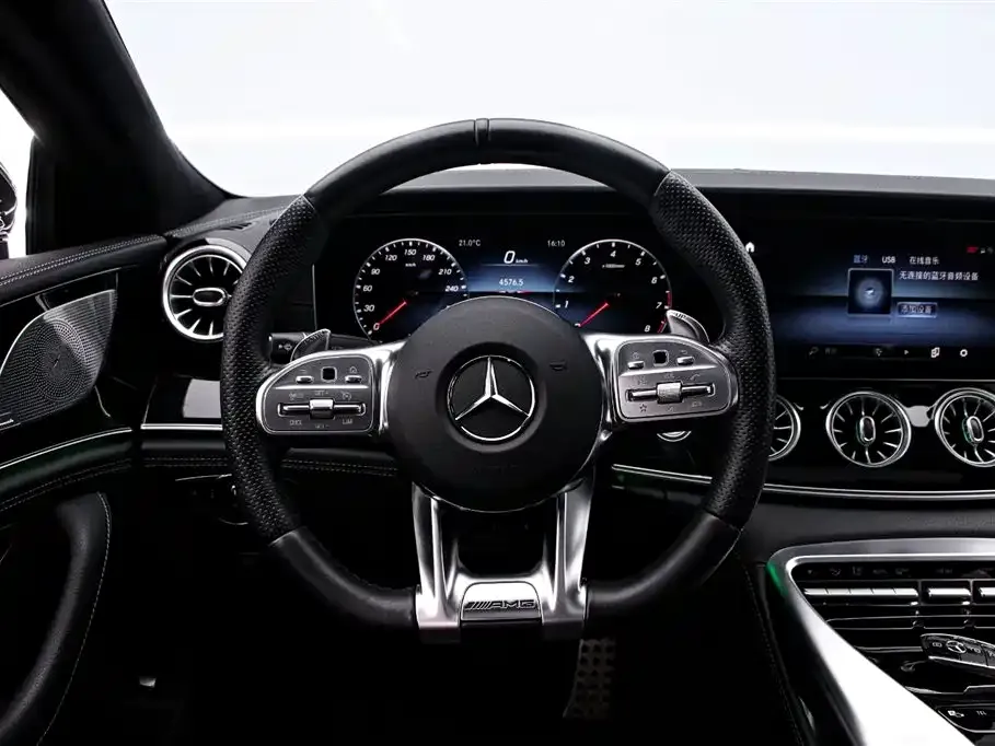 Mercedes-Benz AMG GT — фото 10